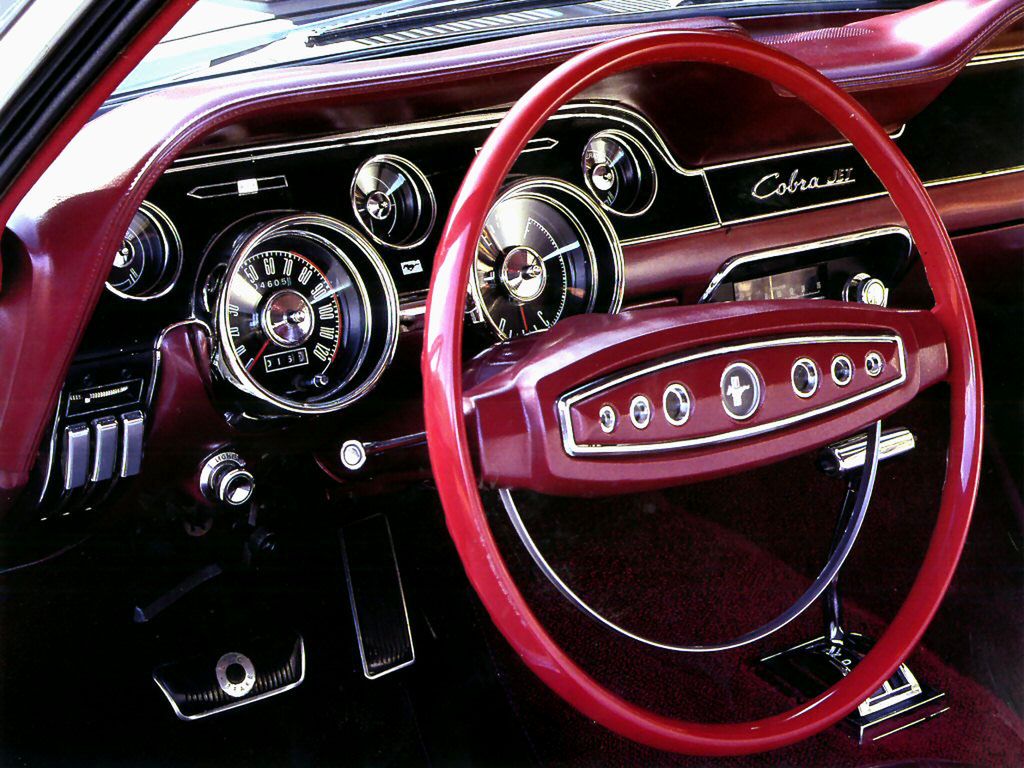 Ford Mustang I: ewolucja od malca po Bossa [galeria zdjęć] 42