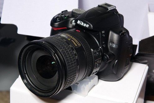 Nikon D5000 - pierwsze zdjęcia jeszcze przed sprzedażą