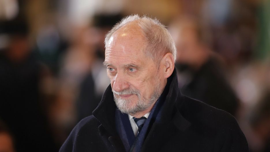 Antoni Macierewicz chce przywrócenia powszechnego poboru do wojska