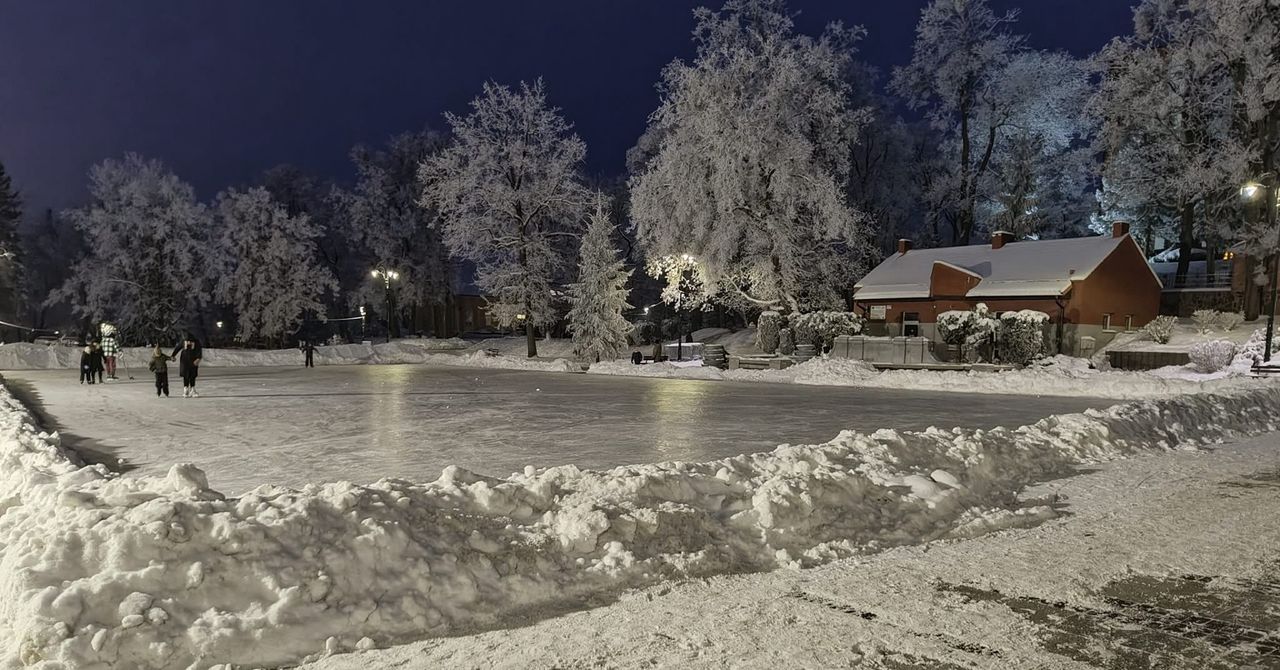Olecko: Lodowisko otwarte. Weekend pełen atrakcji