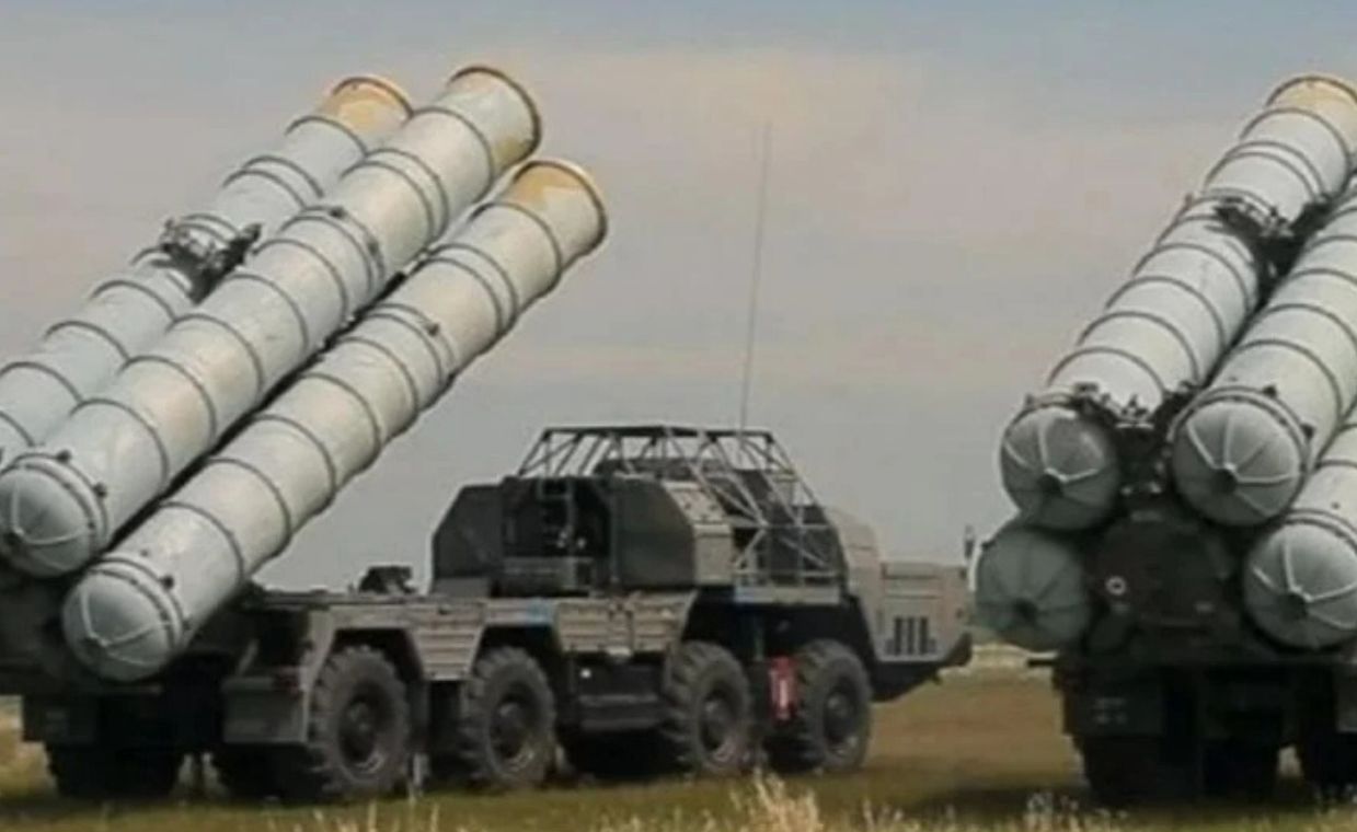 Ukrainian forces strike crippling blow to Russian air defence in Crimea