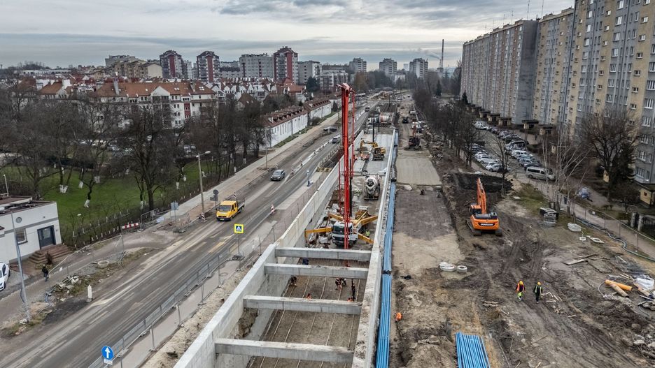 Budowa linii tramwajowej do Mistrzejowic. Nic tak nie utrudnia życia kierowców w Krakowie