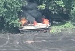 Precyzyjne uderzenie w transporter. Nagrali, co zrobili przerażeni Rosjanie