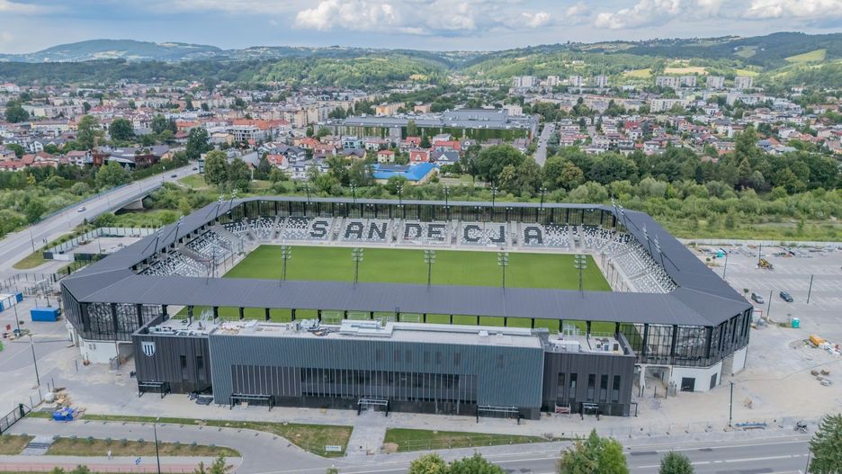 Stadion Sandecji prawie gotowy. Oto najdroższa inwestycja w mieście. Zobacz więcej&gt;&gt;&gt; 
