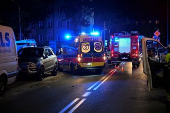 Płonie sklep w centrum handlowym w Poznaniu. Służby walczą z ogniem