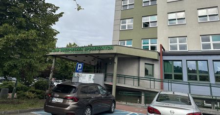 Czternastki ruszają we wrześniu. Seniorzy dostaną nawet 1978,49 zł brutto.