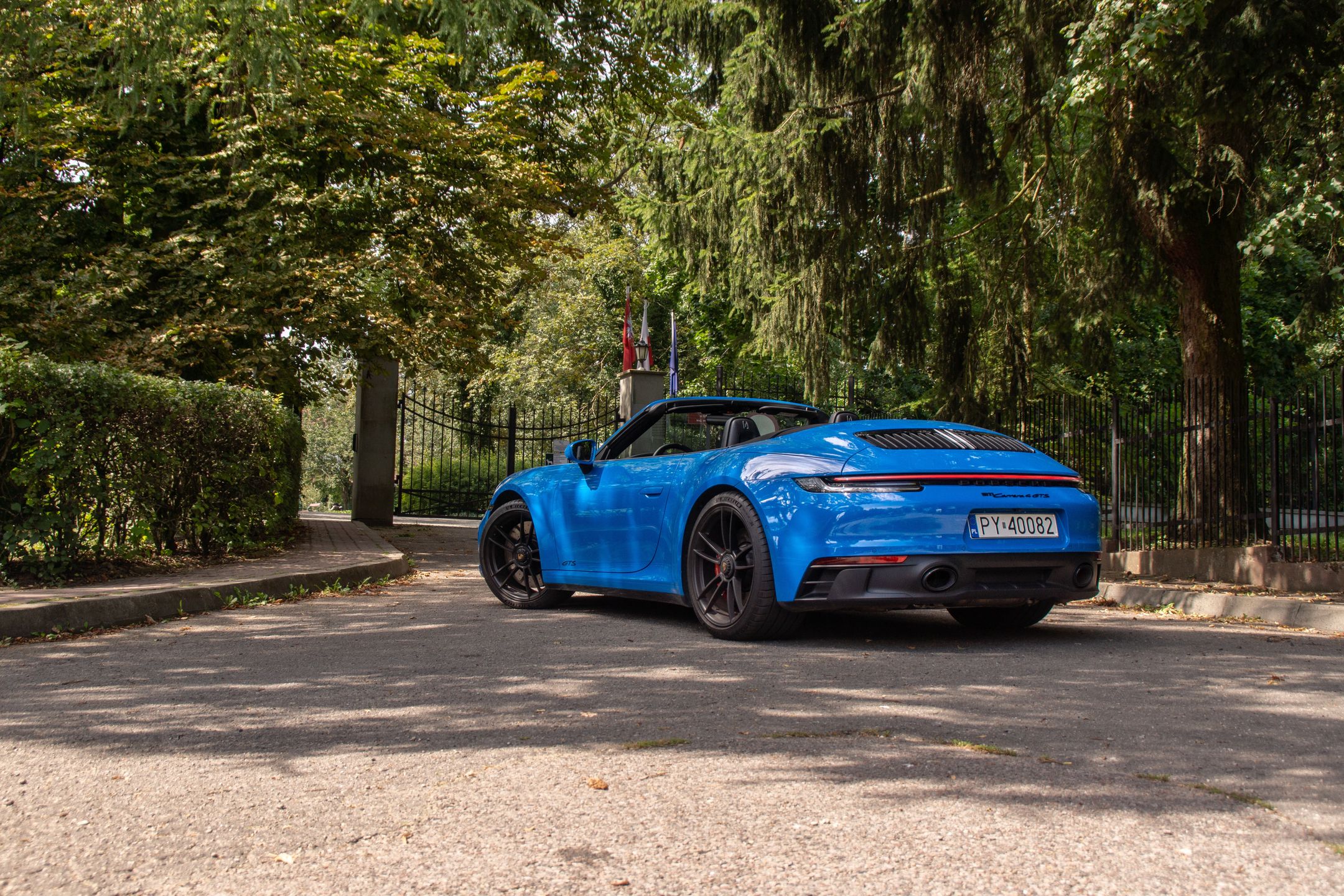 Porsche 911 Carrera 4 GTS Cabriolet