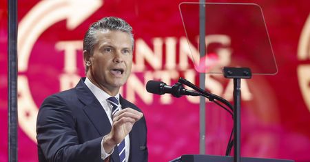 Tak USA chcą rywalizować z Chinami. Hegseth zatwierdził projekt nowego myśliwca