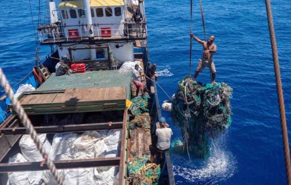 Usunęli z oceanu 103 tony śmieci. Nowy rekord
