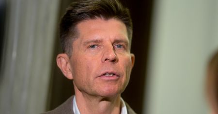 Ekspert ocenia propozycję Petru. "Obrona interesu niewielkiej grupy ludzi" [OPINIA]