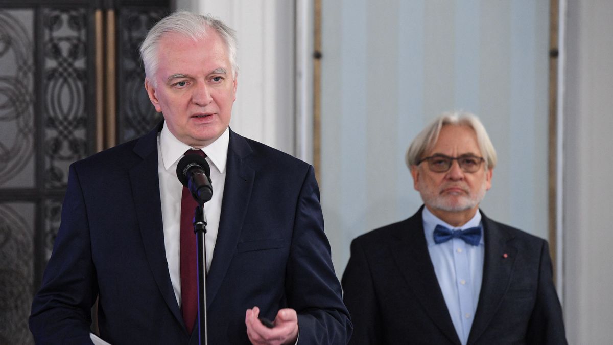 Koronawirus w Polsce. Jarosław Gowin przedstawił pomysły na walkę z pandemią