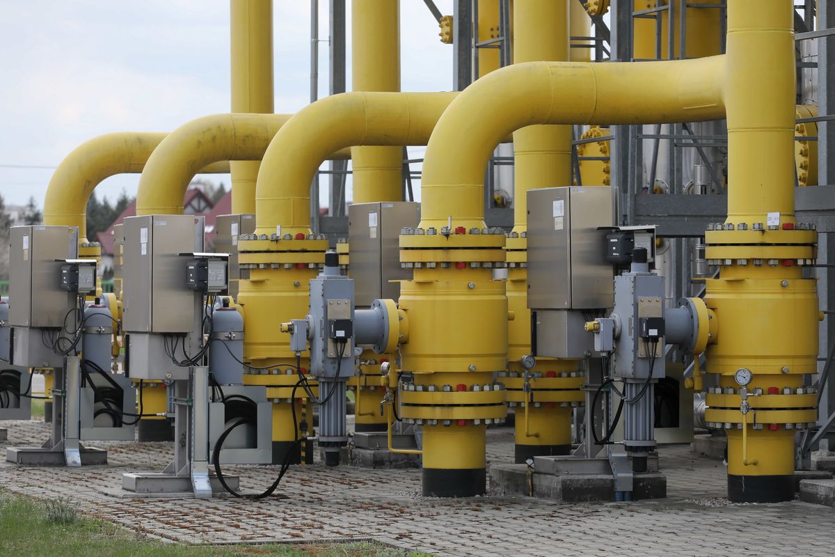 Rosja odcina dostawy gazu kolejny krajom. Nie chciały płacić w rublach 