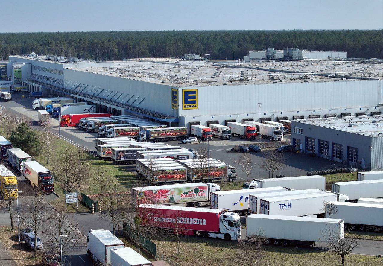 Sklepy w Niemczech bez prądu. To wynik ataku aktywistów