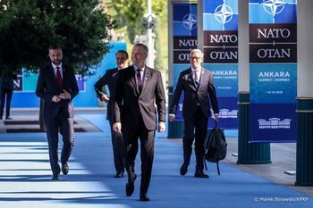 Koniec szczytu NATO w Ankarze. Nawrocki zamieścił wpis