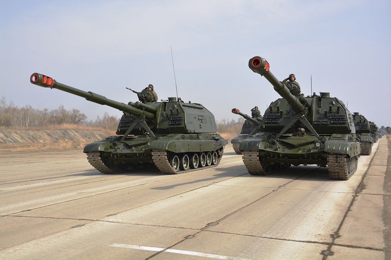 Russian howitzer reinforcements: A boost or a sign of struggle?