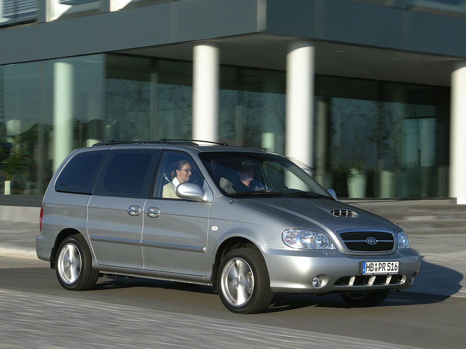Kia Carnival