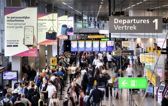 Paraliż lotniska w Amsterdamie. KLM odwołało kilkadziesiąt lotów