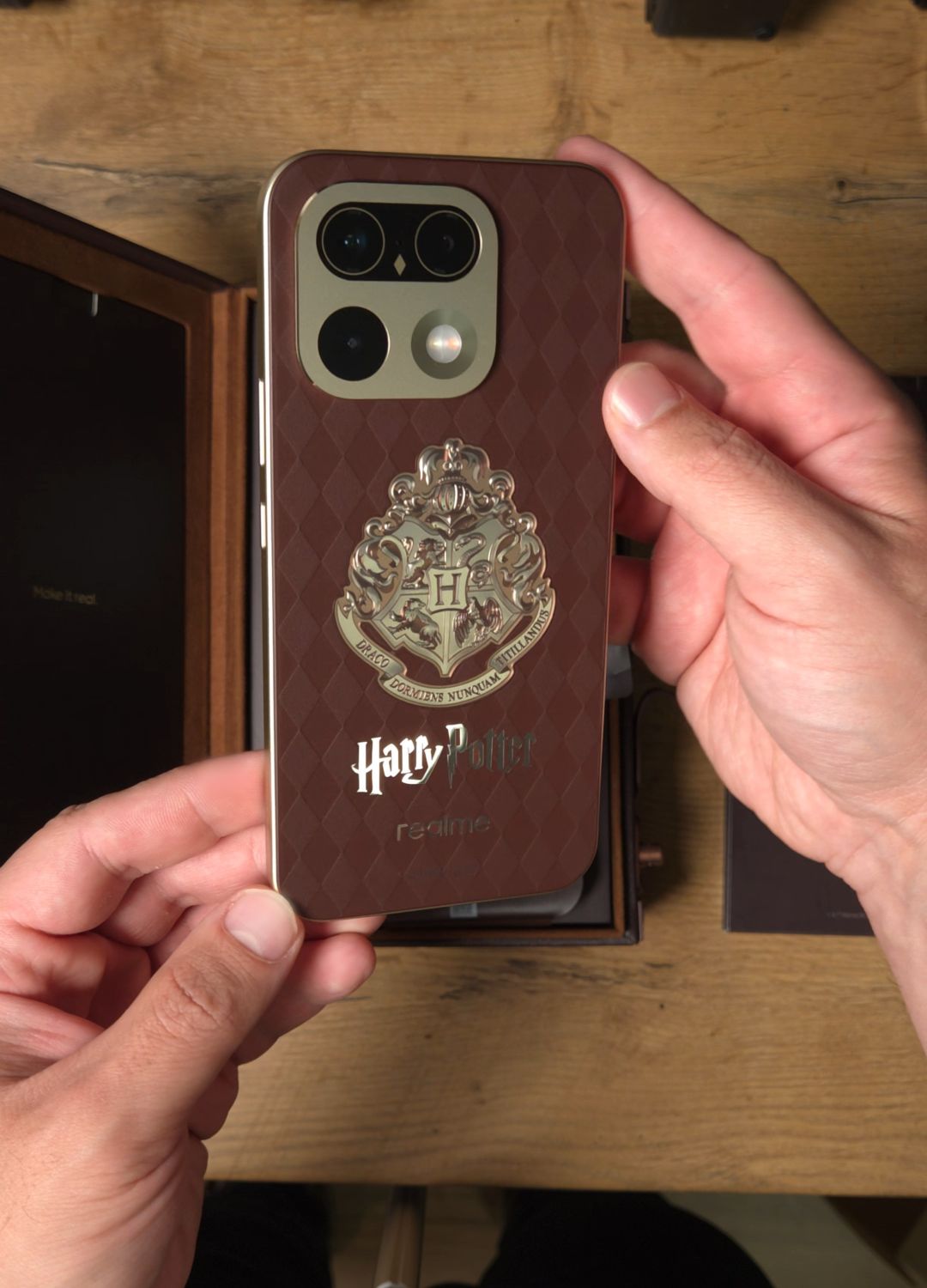 realme 16 Pro 5G Harry Potter Edition