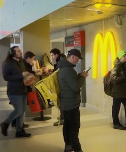 Tak Rosjanie obchodzą sankcje. Otwarte restauracje McDonald’s przyciągają tłumy