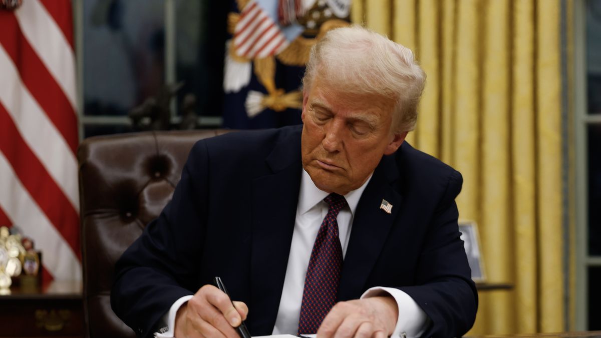 Donald Trump uderza w kolejne uniwersytety