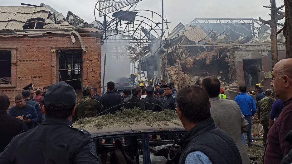 Azerbejdżan, miasto Gandża po ostrzale rakietami wojsk armeńskich. 