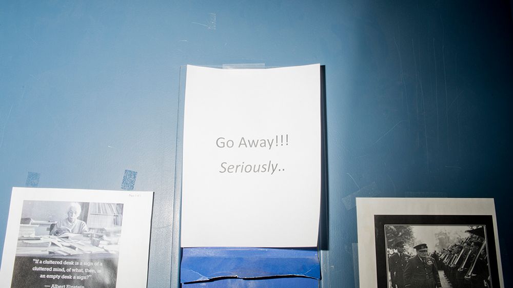 Matthew Brown: „Z przyjemnością wpatrywałem się w sufit i pęknięcia w ścianach”. Z aparatem w zakamarkach uniwersytetu 1