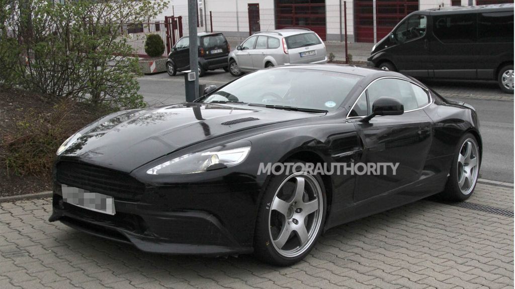 2013 Aston Martin DB9 (zdjęcia szpiegowskie)