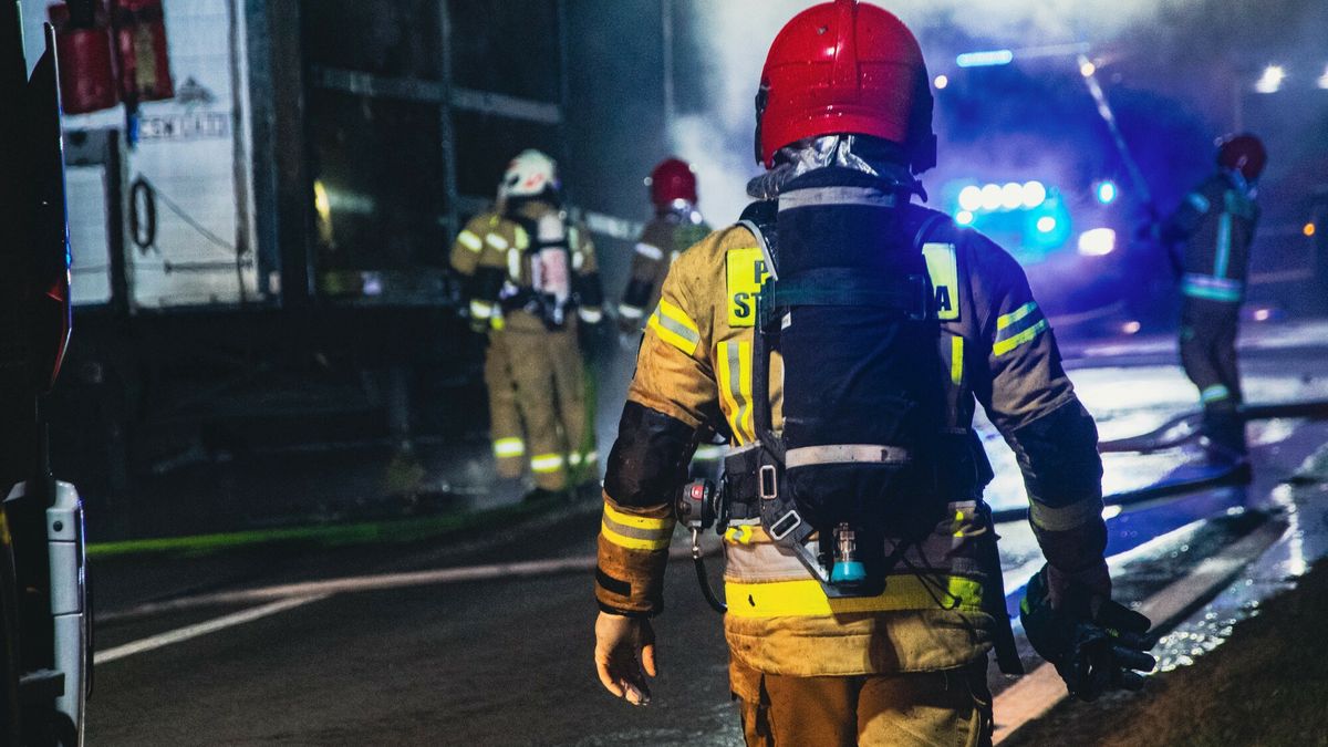 Ewakuowano siedem osób