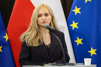 Porodówki będą zamykane? Minister zdrowia odpowiada