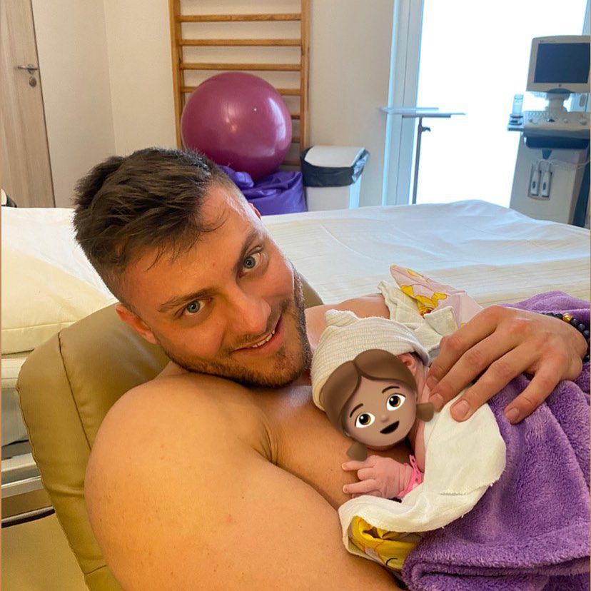 Adam z "Hotelu Paradise" został ojcem! 