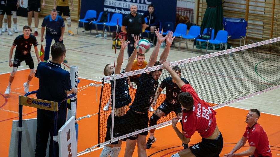 Siatkarze REA BAS-u Białystok mieli problemy z przebiciem się przez szczelny blok Huraganu