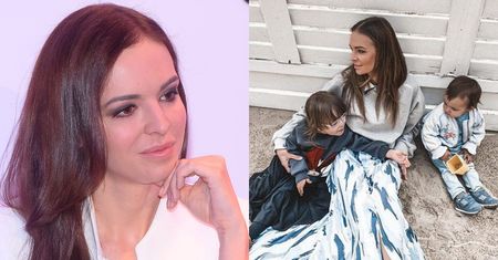 Wendzikowska pozuje z córkami, siedząc na nadmorskim piasku. Dociekliwy internauta: "Dlaczego robi pani z siebie INSTAGIRL?" (FOTO)