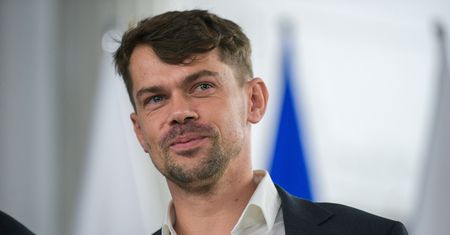 Michał Kołodziejczak pokazał majątek. Gospodarstwo warte 3 mln zł i spore oszczędności