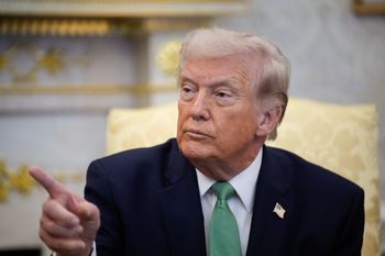 Urzędnik odszedł ze względu na wojnę z Iranem. Trump: był słaby