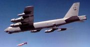 GBU-57A/B - bomba, która przebije 60 metrów zbrojonego betonu [wideo]