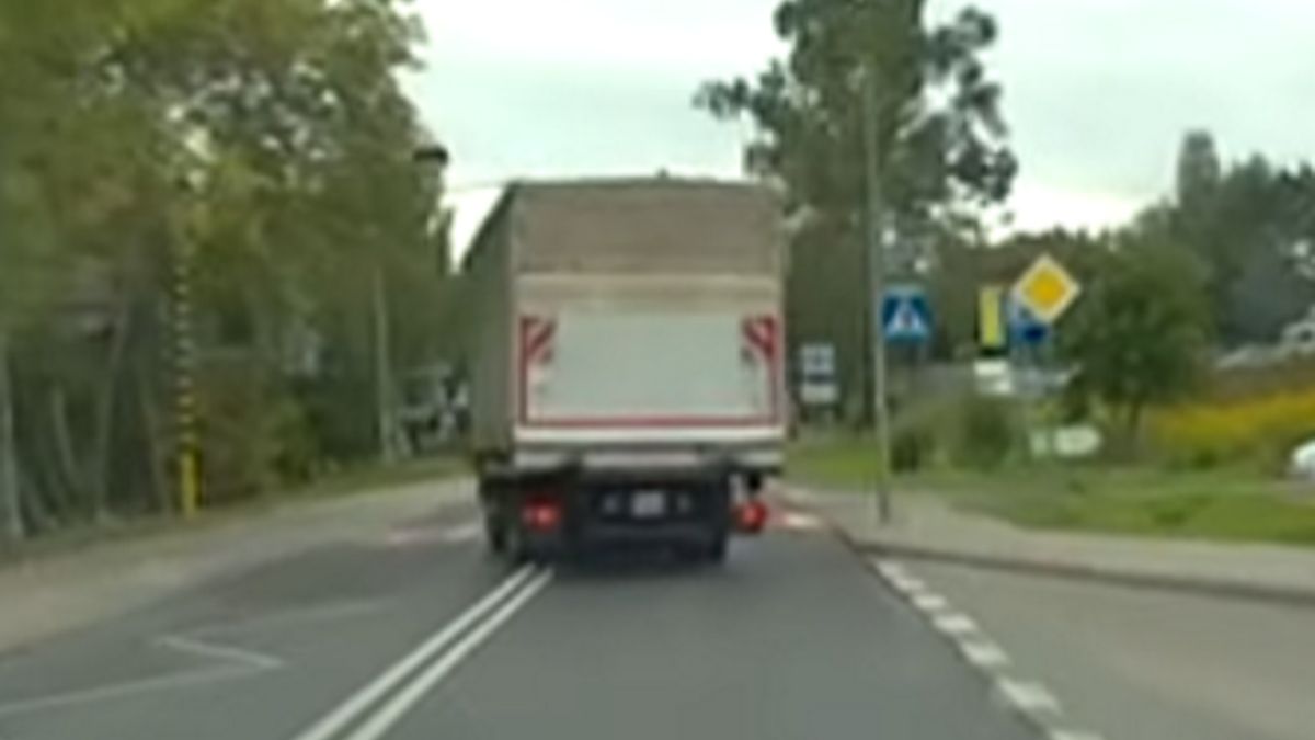 Kierowca nie zauważył pieszego