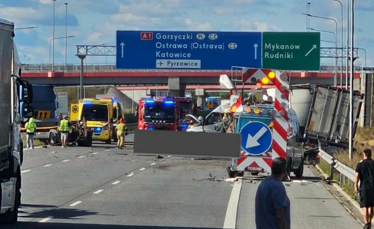 Tragiczny wypadek na A1. Zginęły cztery osoby