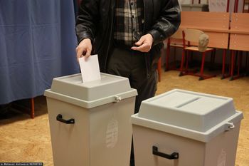 Tak Węgrzy głosują w Polsce. Pojawili się w czterech punktach