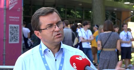 Zbigniew Girzyński wspiera PiS, ale zakłada nową partię. Dosadnie mówi o Kaczyńskim