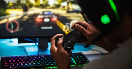 Jak zagrać w każdą grę na słabym PC – granie w chmurze