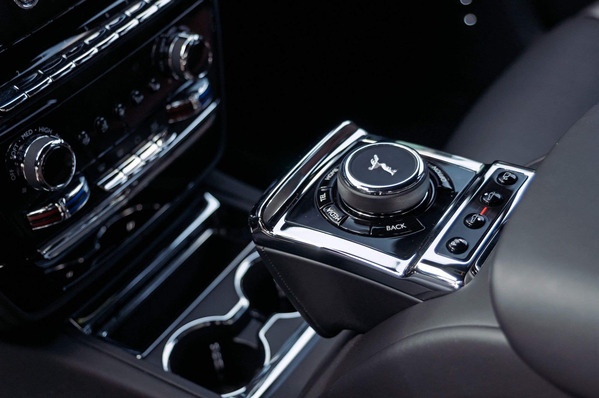 Rolls-Royce Phantom VIII (2025)