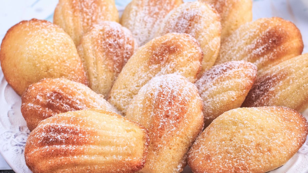 Magdalenki wypieka się w specjalnych foremkach