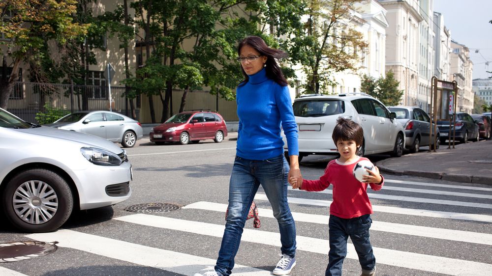 Przejście dla pieszych z depositphotos