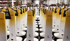 DHL kupi 2 tysiące robotów. Pomogą w dostawach z magazynów
