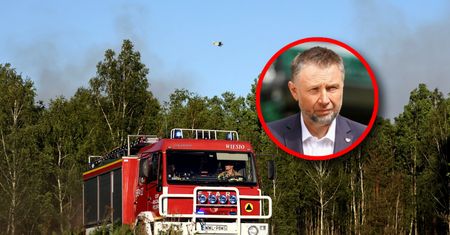 Kierwiński o pożarze lasu pod Warszawą. "Kluczowe kilka godzin"