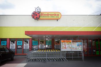 "Tylko w czwartek". Komunikat Biedronki. Zasady są proste