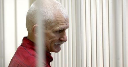 Niepokojące doniesienia o nobliście. Rodzina nie ma z nim kontaktu