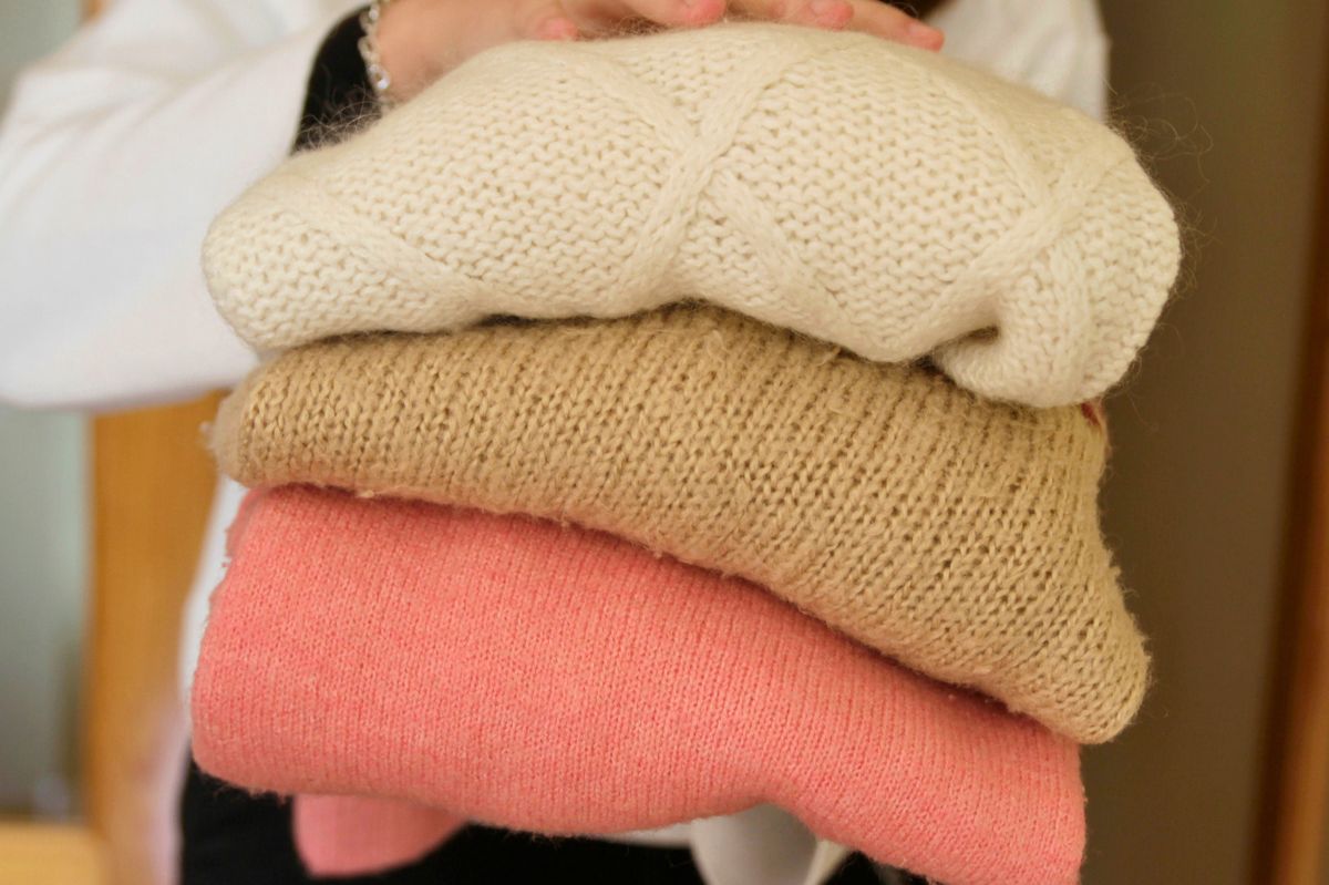 Soften your wool sweaters with these surprising household items: milk or conditioner