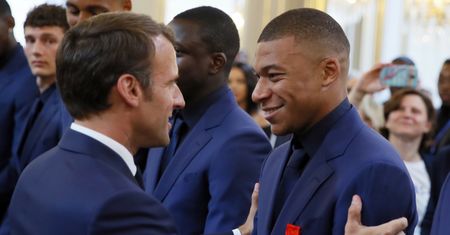 Macron miałby poważnego rywala? Francuzi zagłosowali też na Mbappe