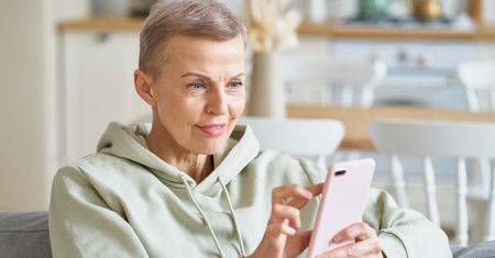Masz smartfon, ale wszystko jest za małe? 5 ustawień, które warto zmienić po 60.